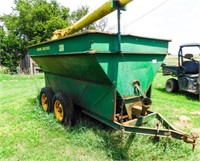John Deere 310 feed wagon with auger, 540 pto