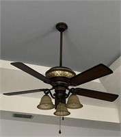 Ceiling fan with all pieces,