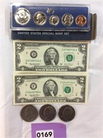 Variety of Coins & Bills