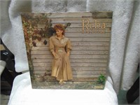 REBA McENTIRE - Whoever's In New England