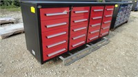 Red Unused 20-Drawer Tool Bench