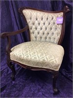 Victorian 1-Arm Parlor Chair