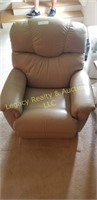 lazy boy leather recliner