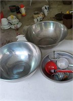 Mixing bowls, dippers and misc