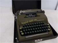 Smith Corona Portable Typewriter & Case