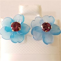$120 10K  Garnet(0.5ct) Chalcedony Flower Earrings