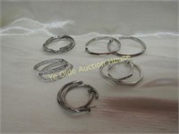 5 pair silvertone hoop earring