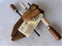 Wooden Handscrew Clamps