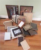 Quantity Picture Frames & Prints