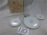 lot of 3 - 4 place setting