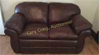 Leather Love seat MUST HAVE HELP TO LOAD
