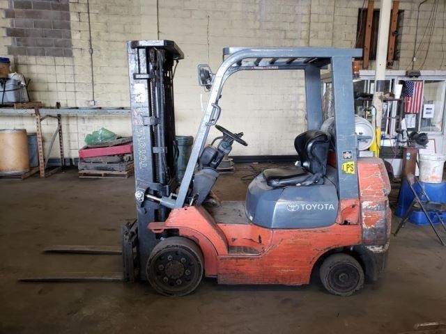 Toyota 5,000-Lb Capacity Forklift