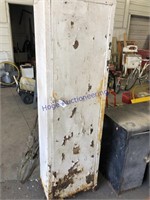 Utility cabinet, rough