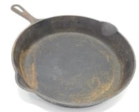 Griswold No. 9 Cast Iron Pan - 710H, Logo is