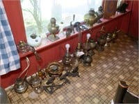 Large lot of lamps, also includes: