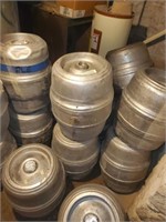 Stainless Steel 15.5 gallon keg 
Items being