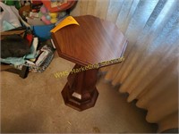 Pedestal Stand - Handmade