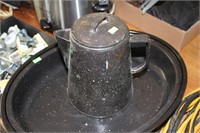 Granite coffee pot & roasting pan, missing handle