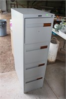 4 drawer filing cabinet, 15" x 27