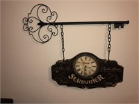 Metal and wood clock *battery operated
