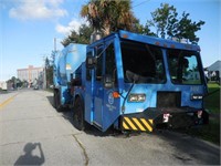 2008 Lodal Garbage Truck VIN#1L9AP45B58K006973.