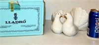 Lladro Figurine 1169 Couple of Doves in Box