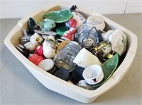 Plastic BIn Salt & Pepper Shakers & Collectibles