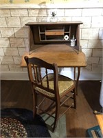 Oak Student Desk with chair