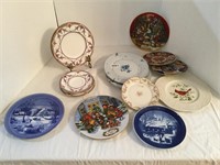 18 Decorative Plates