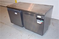 Continental 2-Door S/S Refrigerated Cabinet