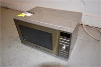 Panasonic Model NN-SD681S Microwave 1200w