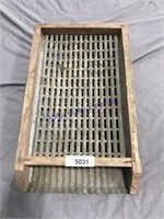 Seed sifter