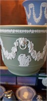 Wedgwood bowl 4 1/8 in tall
