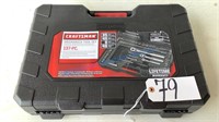 CRAFTSMAN 137 PIECE MECHANICS TOOL SET