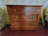 3 Drawer dresser