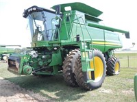 2011 JD 9770STS Combine #1H09770SUA0740986