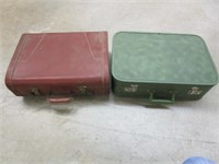 2 Vintage Suitcases - Pick up only