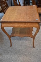 Oak Parlor Table |*SR D121