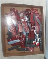 Lot of 30 Ace Utility Knives