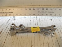SET OF SNAP-ON DOUBLE FLARE WRENCHES