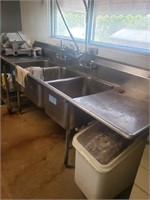 3 bay stainless sink