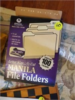 BOX OF MANILA FOLDERS AND HANGING FILES