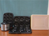 DONUT PANS AND WORKING FONDUE WARMER