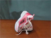 NEVER USED HEATYS SIZE 6 - PINK