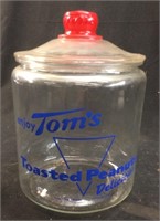 TOM’S TOASTED PEANUTS JAR