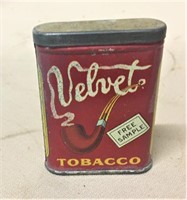 Velvet Sample Size Pocket Tin