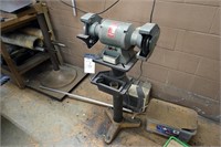 Wilton Challenger Mounted Dual End Bench Grinder