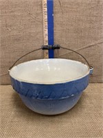 Blue and White 10in crockery bowl