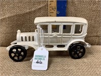 1910 Hubley Limousine - replaced wheels