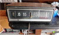GE clock radio